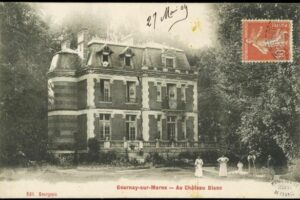 CP _au chateau blanc_ de Cecile Bel vu de l'est 1900