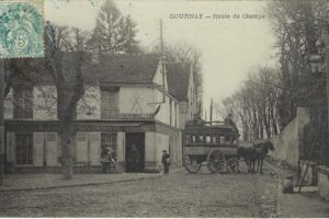 CP rest tabac La Personne (avant Bouldoires) pl de l'Eglise rtr de Champs 1900