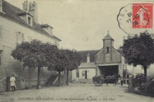 Gournay 146 Ferme Agronomique la Cour ND Phot. cic 1909