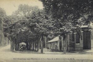 Le photographe Place de la MAirie et la Poste 1910 ed Malcuit Paris