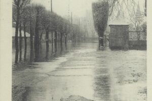 inondation 1910 entre du pays (future avenue Joffre)