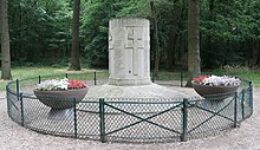 Mémorial de la Cascade