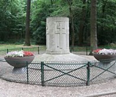 Mémorial de la Cascade